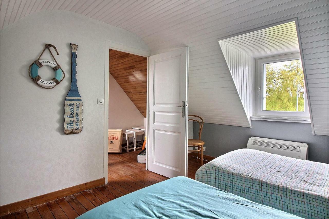 Maison A La Campagne Louargat エクステリア 写真